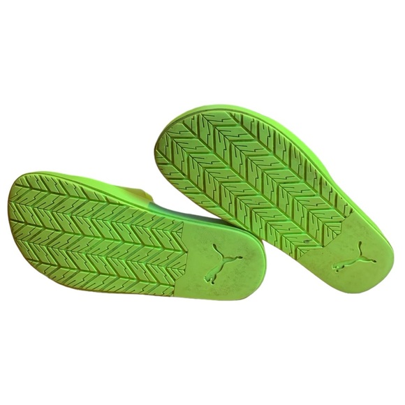 Puma Fenty X Rihanna Surf Slide Gecko Neon Green Slip On Sandals Size 8 US - Picture 8 of 9